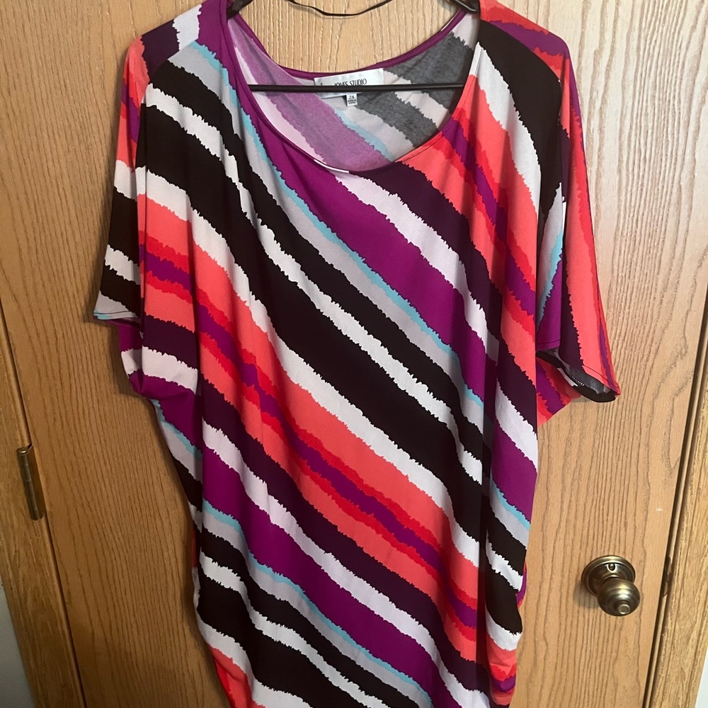 Colorful stripped short sleeved shirt